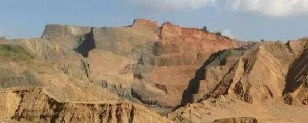 (穷山恶水出歹人)穷山恶水出刁人，问山海鸿蒙宝玉位置何处寻？